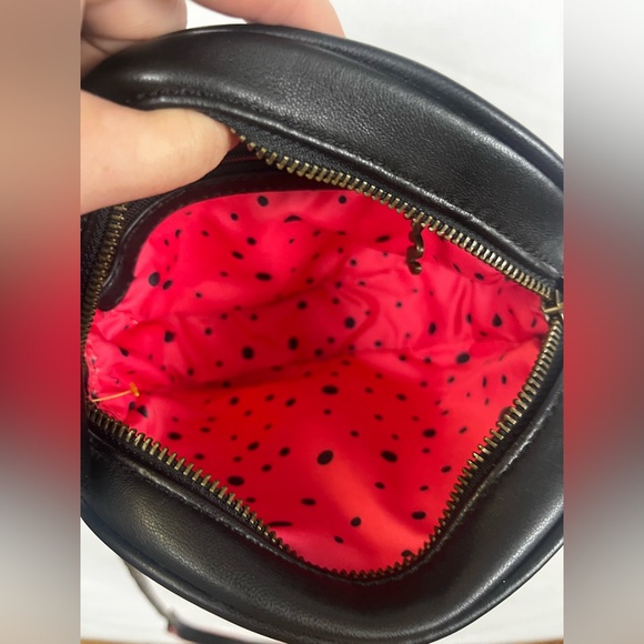 Desigual Women’s Black Leather Embroidered Medallion Crossbody+ Matching Wallet - Picture 5 of 10